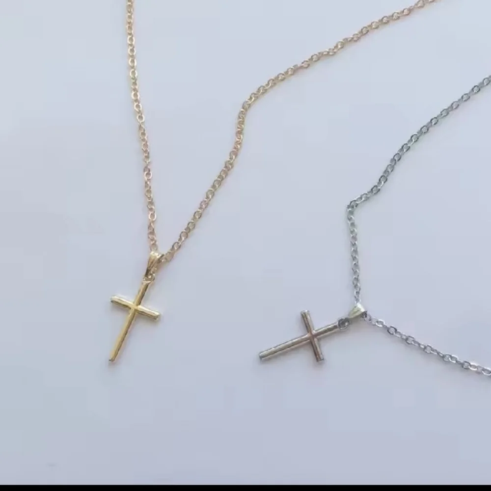 2 Men's Cross Necklaces Gold Silver New F73‎